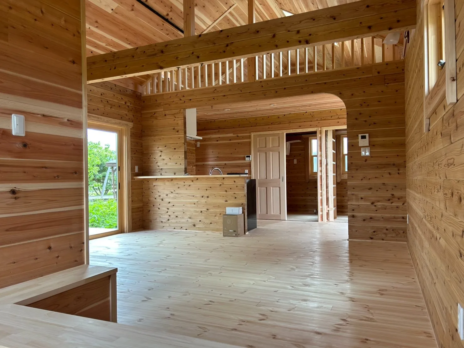 北杜市で平屋のログハウスを建てました！